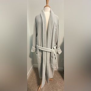 Pottery Barn Spa Robe in Gray Cotton Waffle. Xl unisex